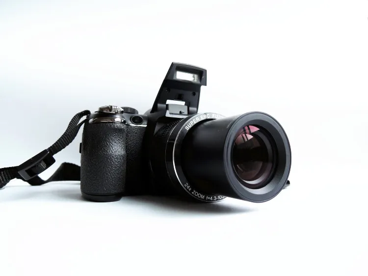 Б/у Fujifilm FinePix S4200 цифровой Камера 3-дюймовая пленка ЖК-дисплей дисплей Высокое качество Fujinon 24x Оптический зум объектив 14MP CCD 720p HD фильмы