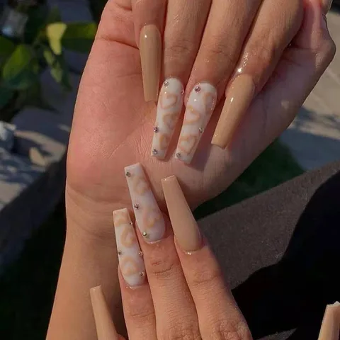 False Nail with Love Pattern Diamond Designs Long Coffin Ballerina Fake Nails Press On Nails with Glue Manicure Tool