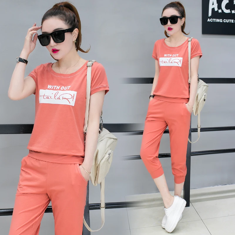 

Casual Sports Suit Female Summer 2019 New Fashion Korean Version of the Round Neck Short-sleeved Cropped Trousers Sweatshirt Two