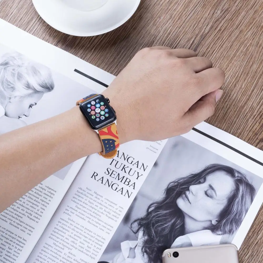 

Apple strap silicone strap 42/44/40/38mm strap retro printed strap flag sports watch strap iwatch rubber strap 4/3/2/1