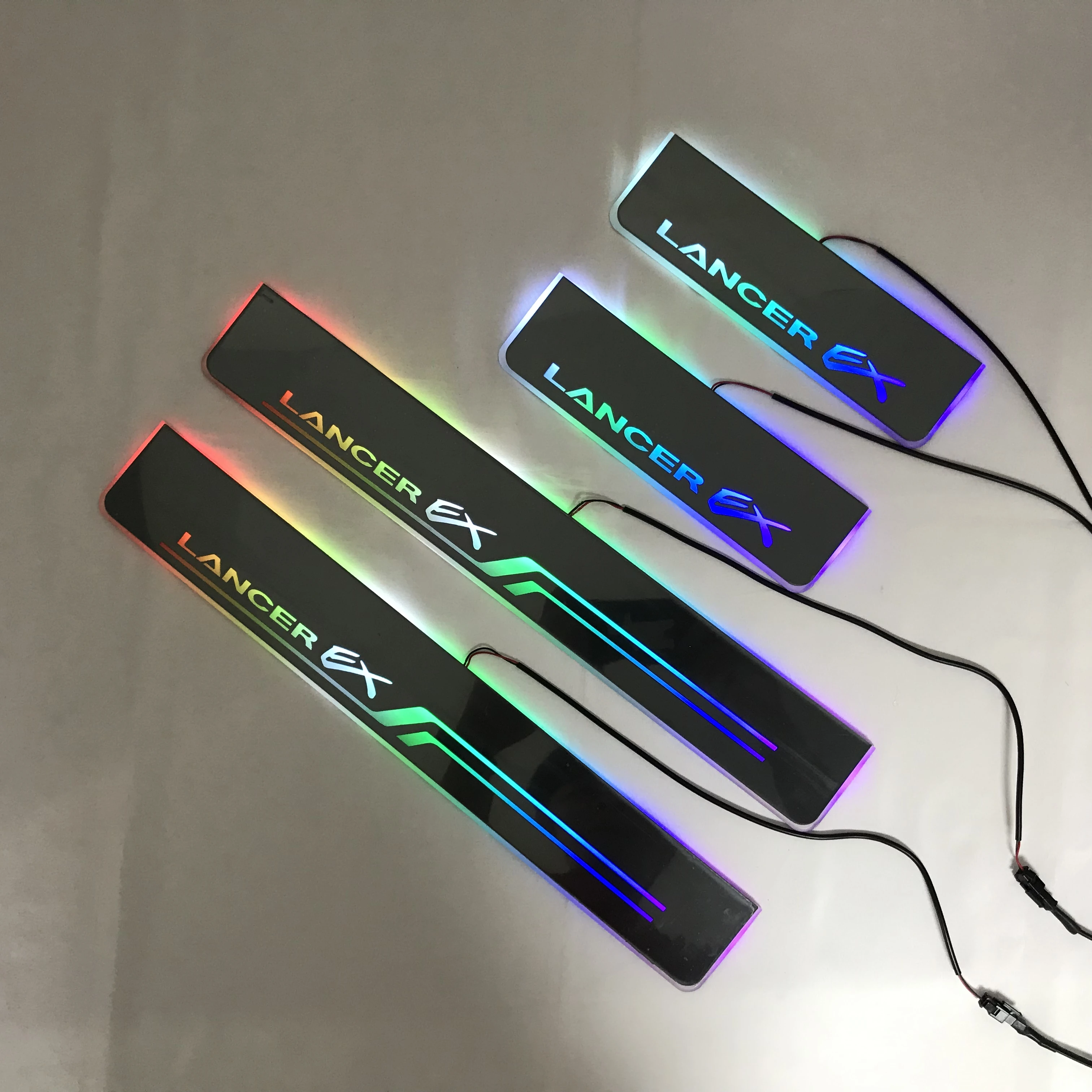 RQXR led движущиеся двери потертости для Mitsubishi Lancer ex динамический порог пластина плоская подкладка накладки rgb плавный свет, 4 шт