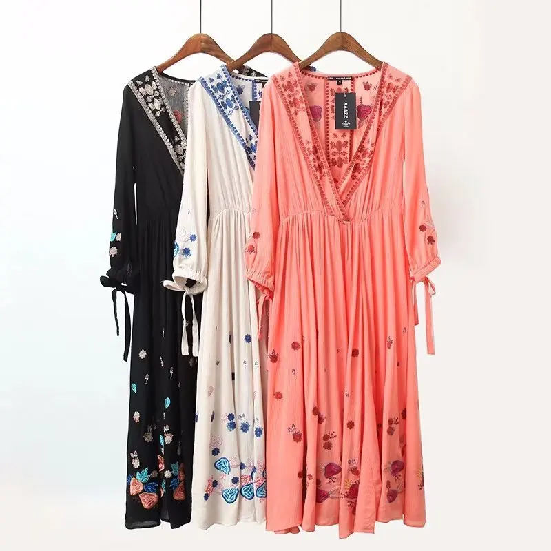 

2018 Western Style Early Spring Women's Dress New Style Machine Embroidery Long Long-sleeved Dress