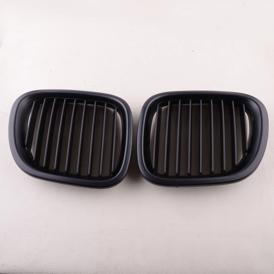 1 Pair Matte Black Front Kidney Bumper Grille Fit for BMW Z3 1996 1997