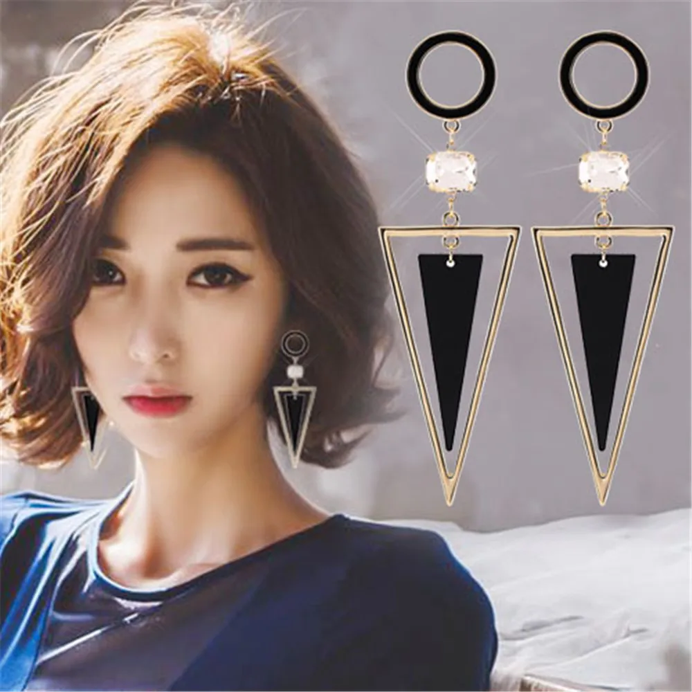 

SexeMara OL Style Trendy Elegant Triangle Christmas Drop Earrings Flash Deals Famous Brand Luxury Jewelry Factory Wholesale