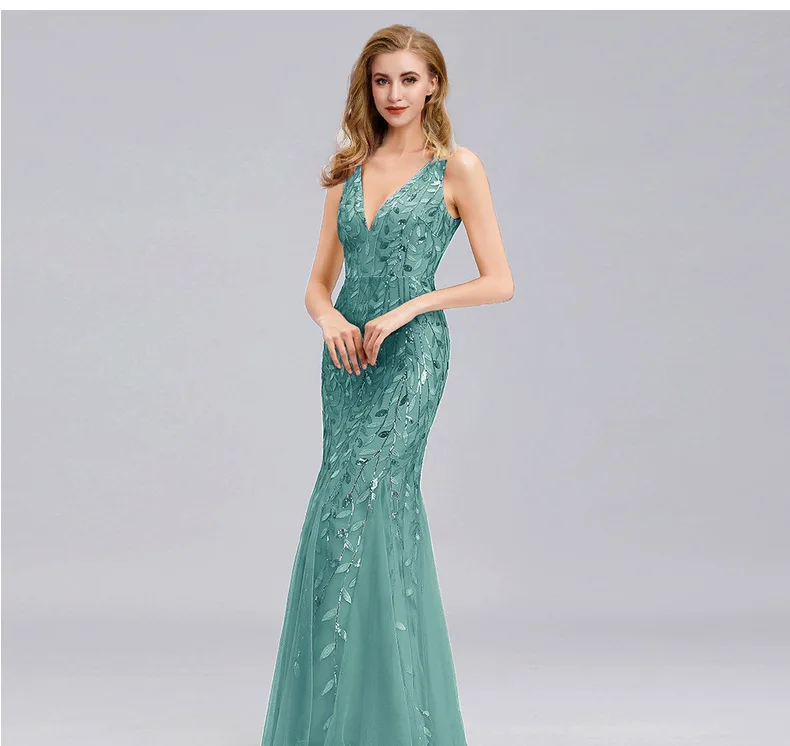 12677342288_1969312330