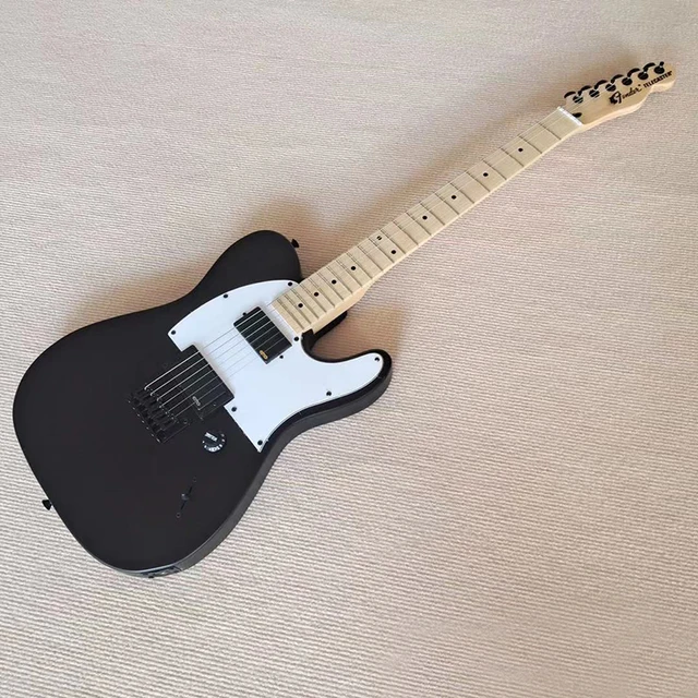 Classic electric guitar, made of solid wood, full sound, free delivery
