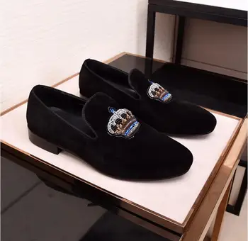 

New arrival Men charming glitter embroidery crown flats velvet Dress gentleman Shoes Male Wedding Homecoming Groom Prom shoes