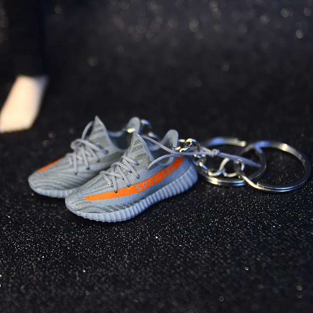 3D Mini Yeezye Sneaker Keychain Shoes Model Backpack Pendant For Boyfriend Birthday Party Present High Quality Shoes Keyring Hot 6