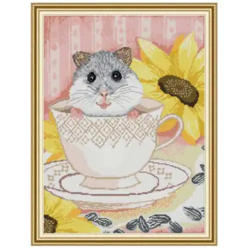 

Mouse in the cup animals counted printed on the canvas 11CT 14CT DIY kit Cross Stitch embroidery needlework Sets home decor