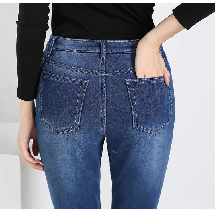 12387173425_528912256