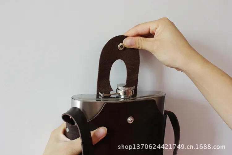 Supply Sanding 18 Ounces Thickening Outdoor Portable Stainless Steel Flagon 1 of Kettle Send Leather Case