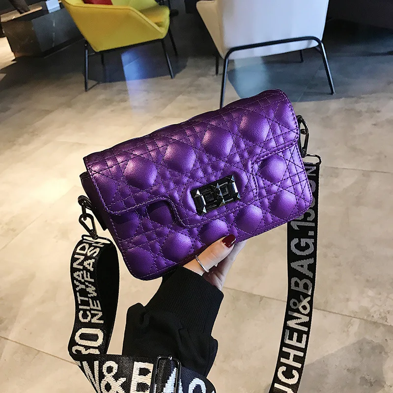 

Classic Catwalks Square Sling Bag Matte Color Soft Surface Car Suture Shoulder Oblique Handbag