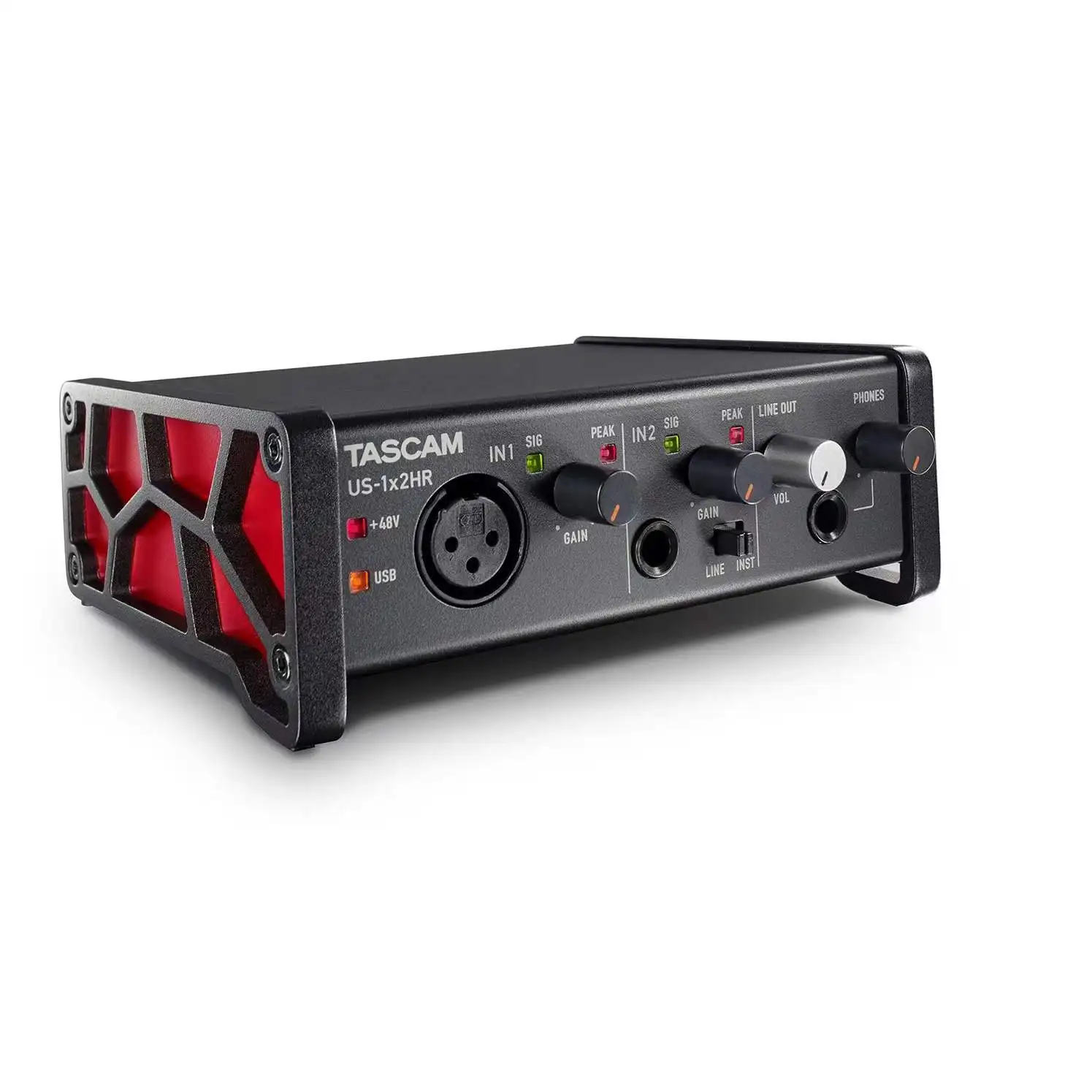 Практичный USB-аудиоинтерфейс Tascam поддерживает аудиоформат до 24 бит/192 кГц с 2