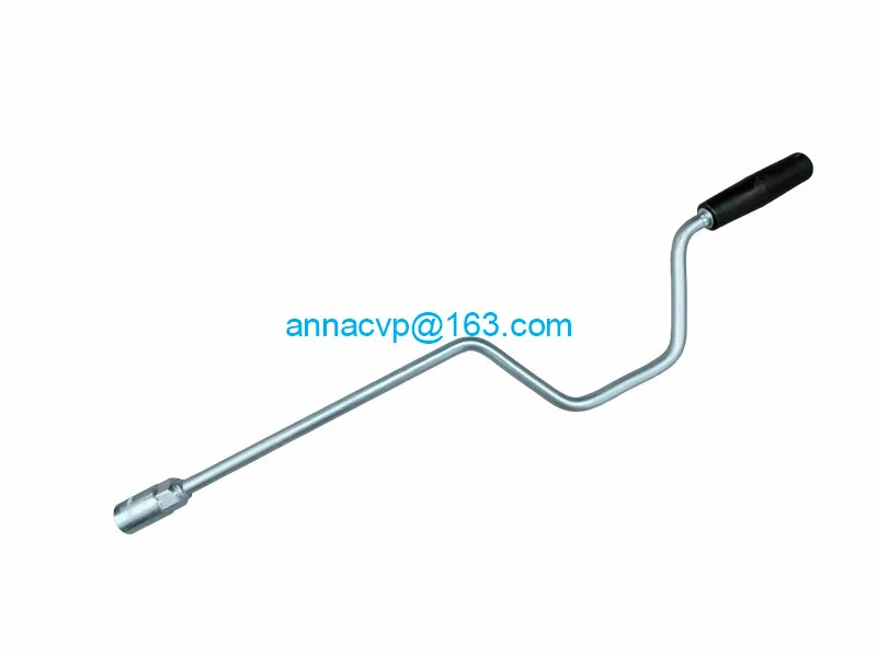 caravan parking lets with crank handle 1 (13)