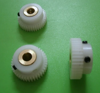 

0.5M-25T POM Nylon Convex Spur Gear DIY Model Car Accessories Parts-Outer Diameter:13.5mm Hole:5mm