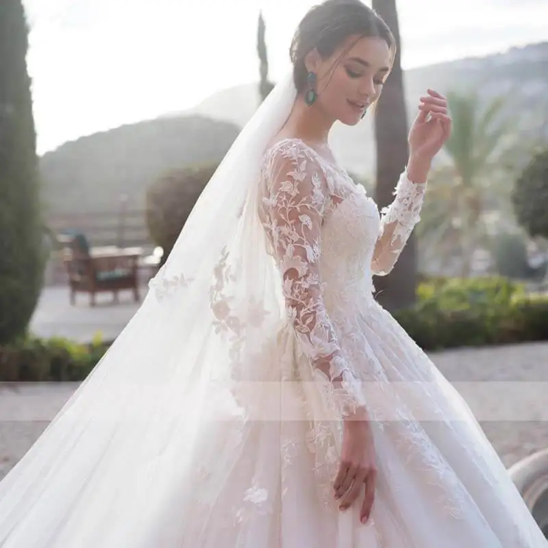 Vestido De Novia Sexy Illusion Long Sleeve Wedding Dress Scoop Neck Lace Appliques Vintage Wedding Bridal Gowns