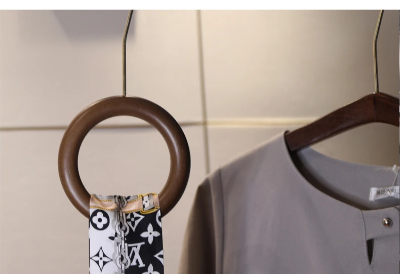 Display Solid Wood Ring Scarf Hanger Multifunction Non-Slip Hangers for Scarves Ties Towels Bedroom Storage Hook Rack Organizer