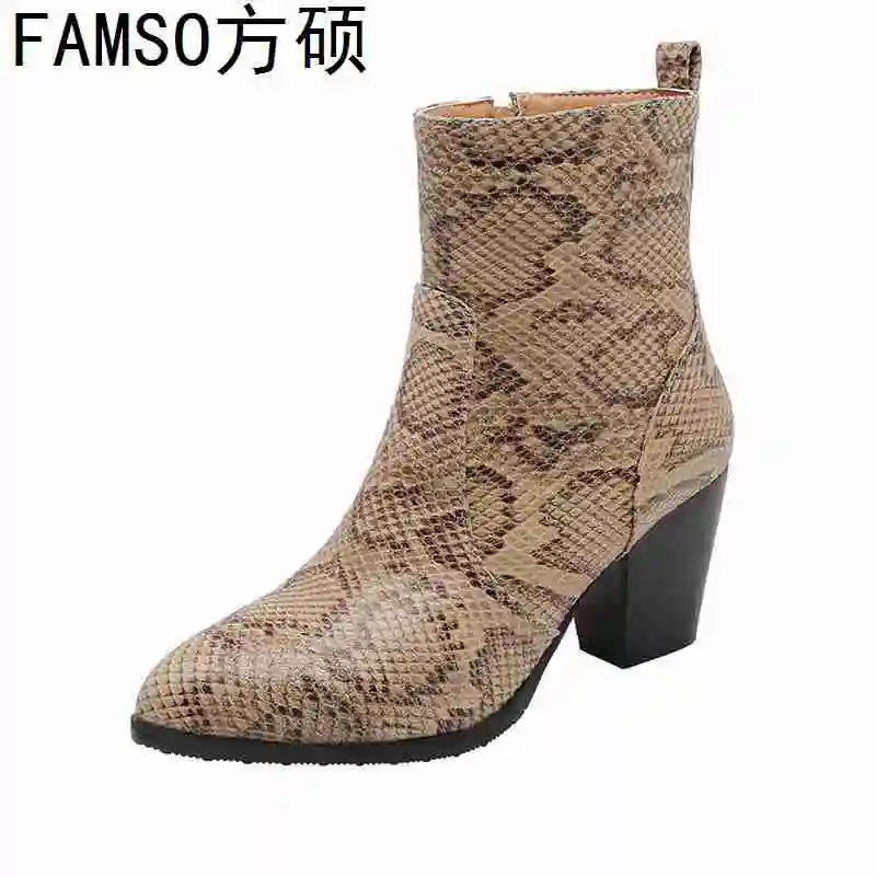

FAMSO 2019 Shoes Women Boots Pointed Toe Designer Brand Size 34-43 Print Fashion Winter Waterproof Ankle Boots Shoes