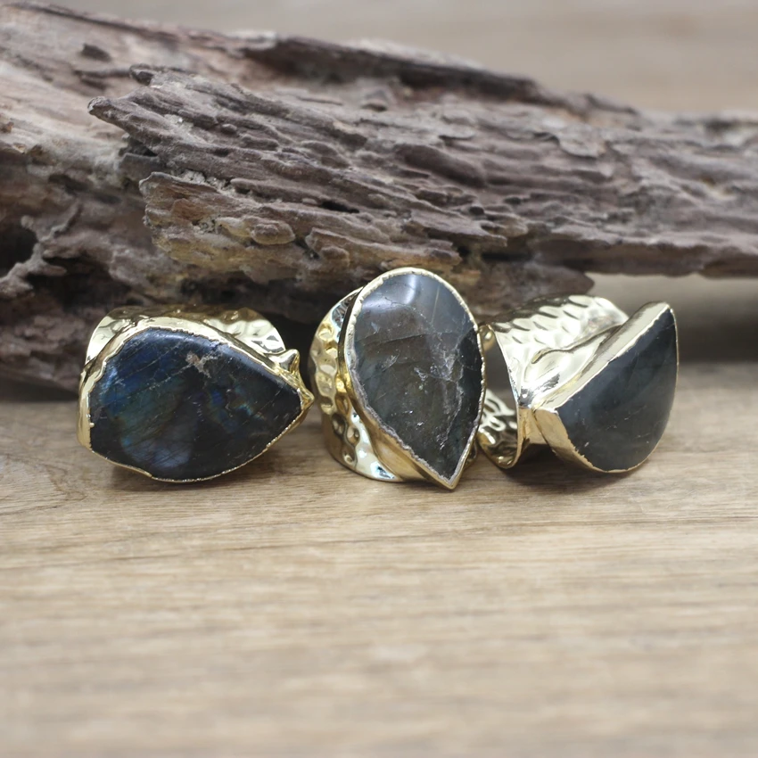 Raw Neon Apatite Ring Blue Stone Ring Healing Crystal Ring - Etsy | Raw  gemstone jewelry, Raw gemstone ring, Apatite jewelry
