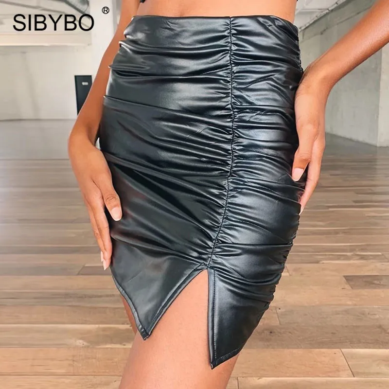 Черный SIBYBO женские юбки из искусственной кожи с разрезом сбоку и высокой талией, модная плиссированная Осенняя мини-юбка, женские черные вечерние юбки - Цвет: Черный