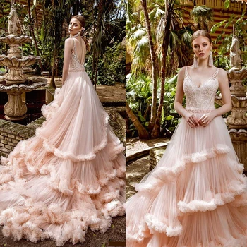 

Blush Pink Prom Dresses 2020 V Neck Applique Evening Gowns Tiered Ruffles Long Formal Party Runway Fashion Dress