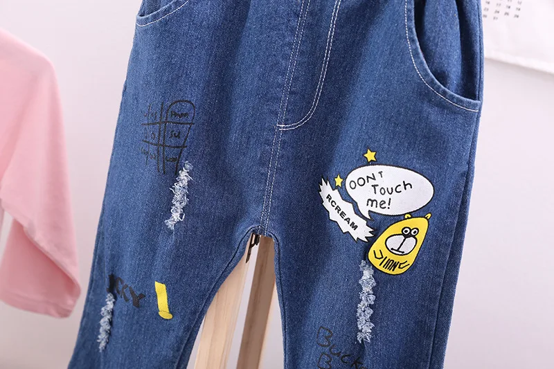 12704652694_1002257393