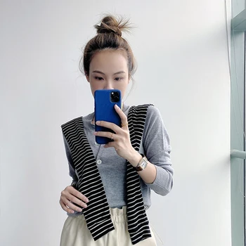 

Ladies scarf stacking magic weapon 4-color knitted striped neck guard navy square wild shawl