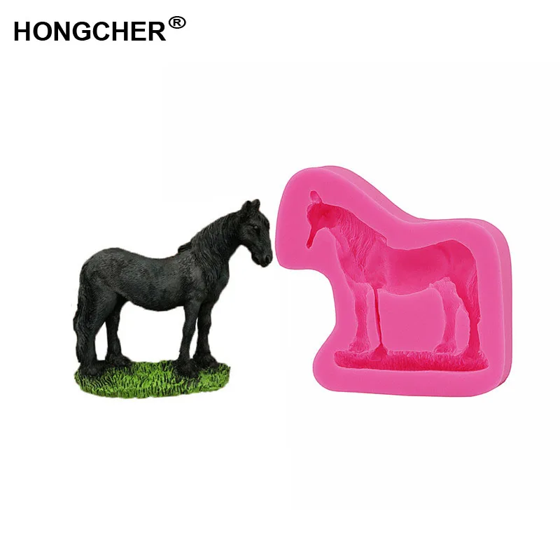 

New animal horses, Pegasus, Trojans, fondant silicone molds, cake molds, biscuit pastry baking molds, chocolate molds. Clay mold