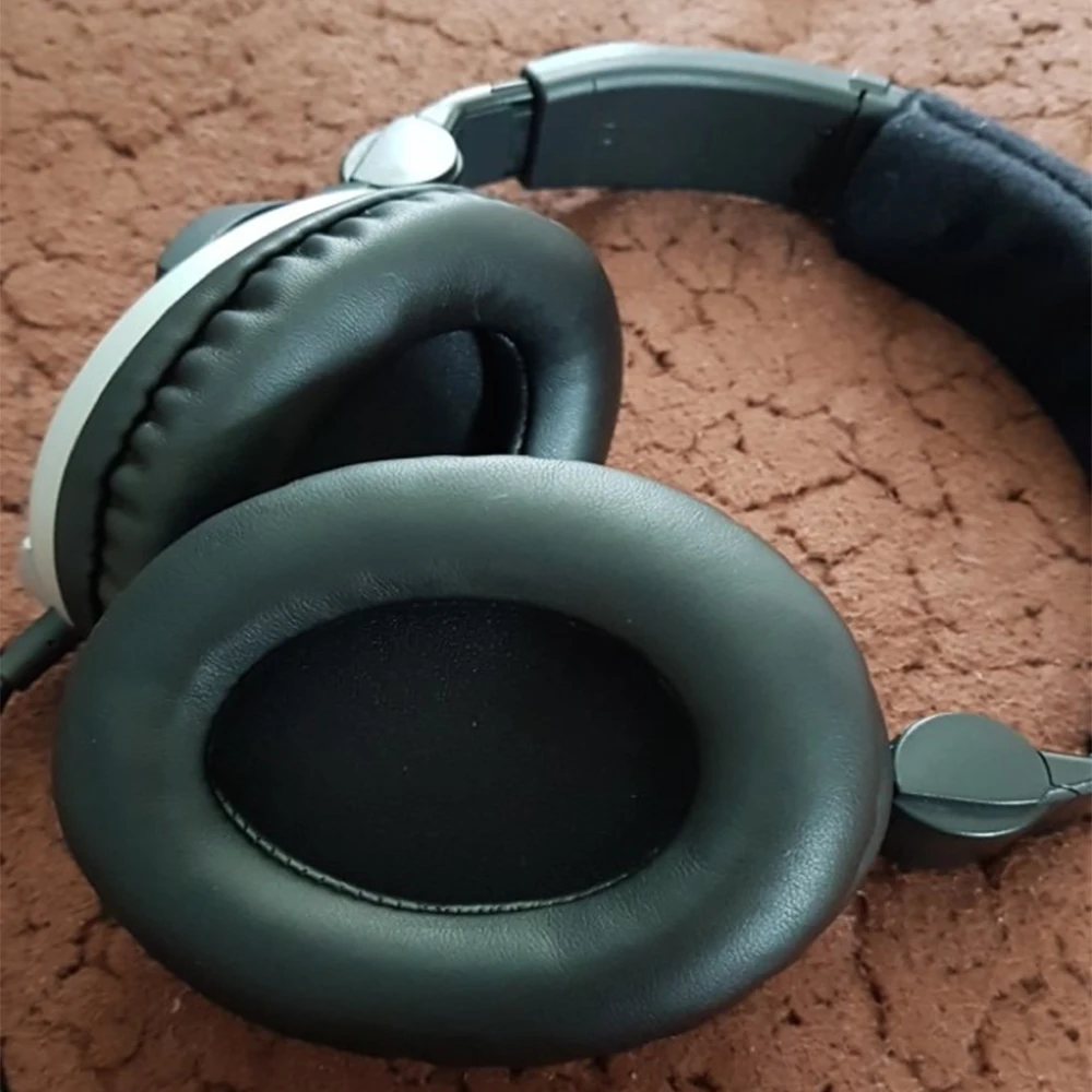 KQTFT 1 Pair of Replacement Ear Pads for Sennheiser HD280 PRO HD 280 HD 280 Headset EarPads Earmuff Cover Cushion Cups