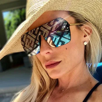 

2020 New One Piece Flat Top Sunglasses for Women Luxury Brand Designer Oversized Square Letters Sun Glasses Fashion Retro Shades
