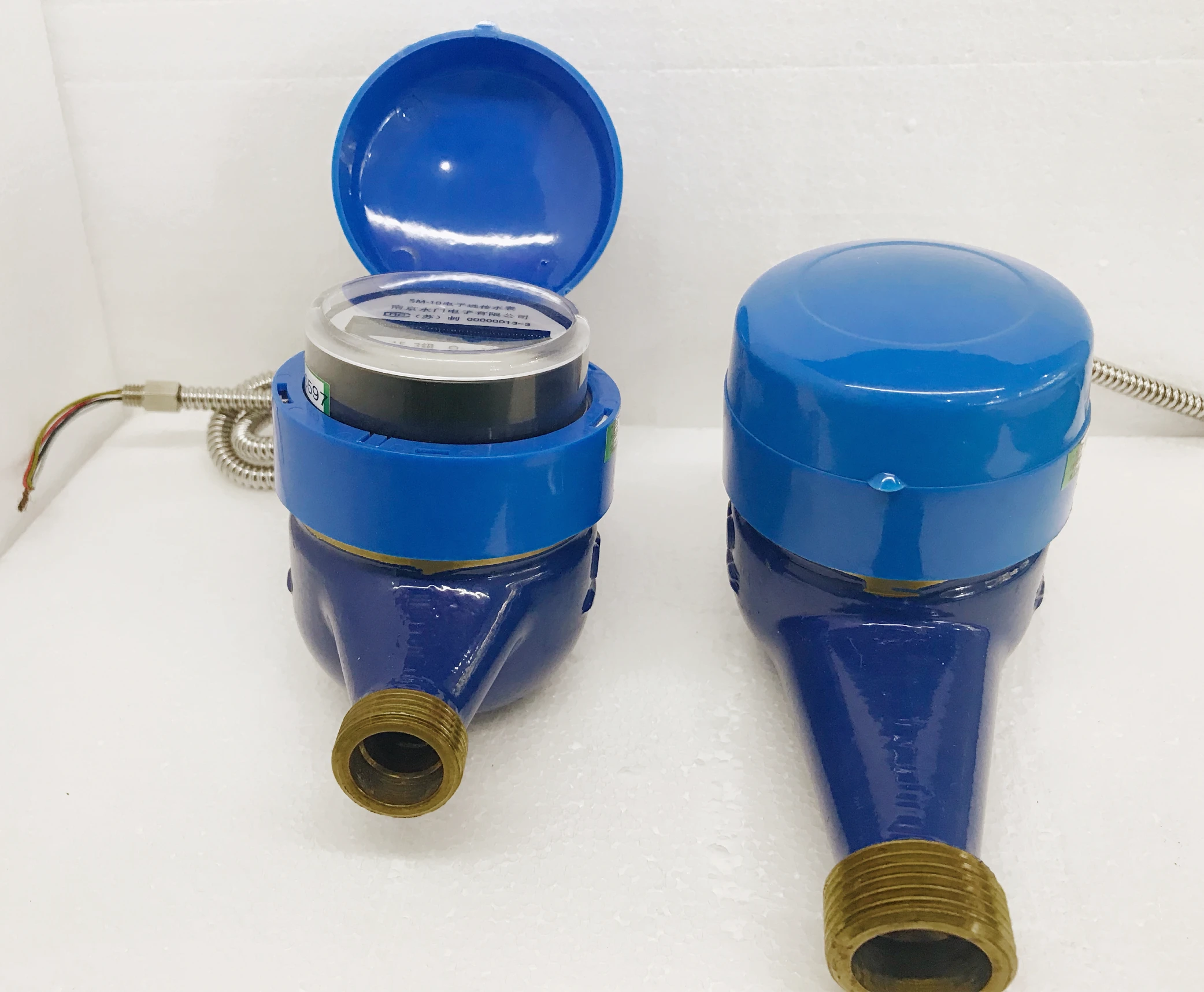 

Copper Case Intelligent Electronic Remote Flow Meter 485 / MBus Interface Modbus Protocol High Precision LCD Digital Display