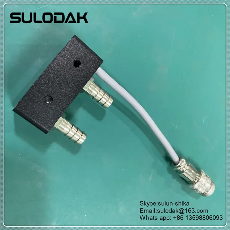 35*15 면적 UV 블랙 라이트 3958nm 바니시 경화 UV 램프 건조 워터 쿨러 LED UV 라이트 COB 200W 엡손 DX5 XP600 TX800 헤드용