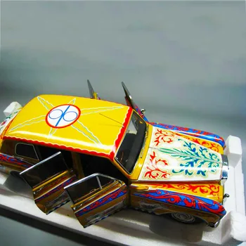 

1/18 Phantom V John Paisley Pattern Vintage Simulation Alloy Car Vehicle Model Collection Artwork for Home Decoration Toys show