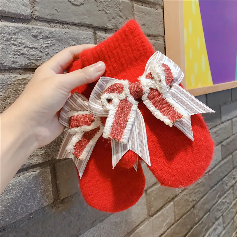 Fashion Women Warm Winter Knitted Full Finger Gloves Mittens Girl Female Solid Woolen RED Gloves Christmas Luvas