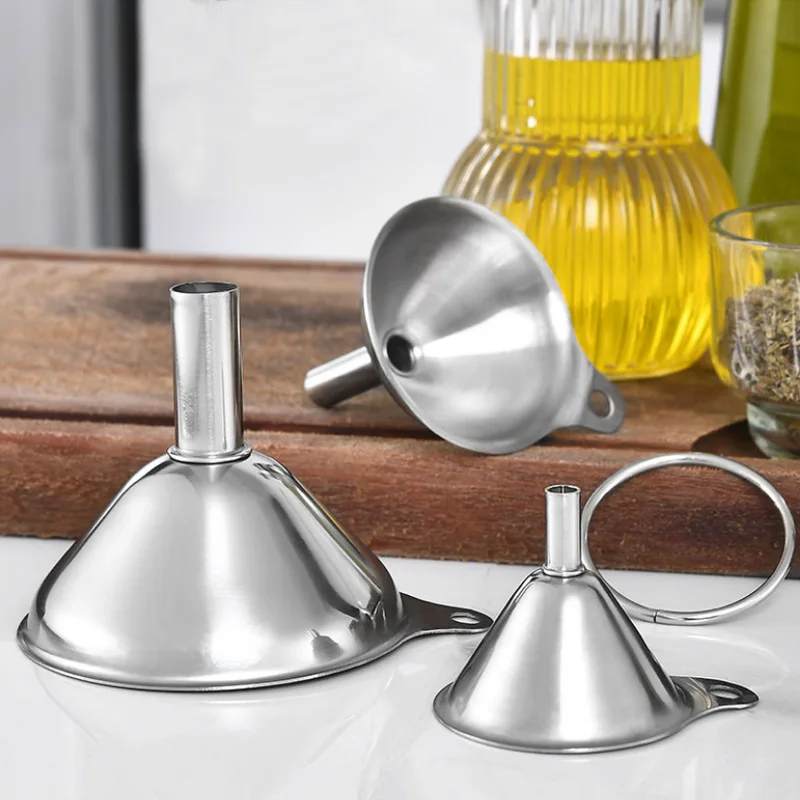 3 pieces stainless steel kitchen funnel 3 sizes oil funnel / wine funnel integrated liquid