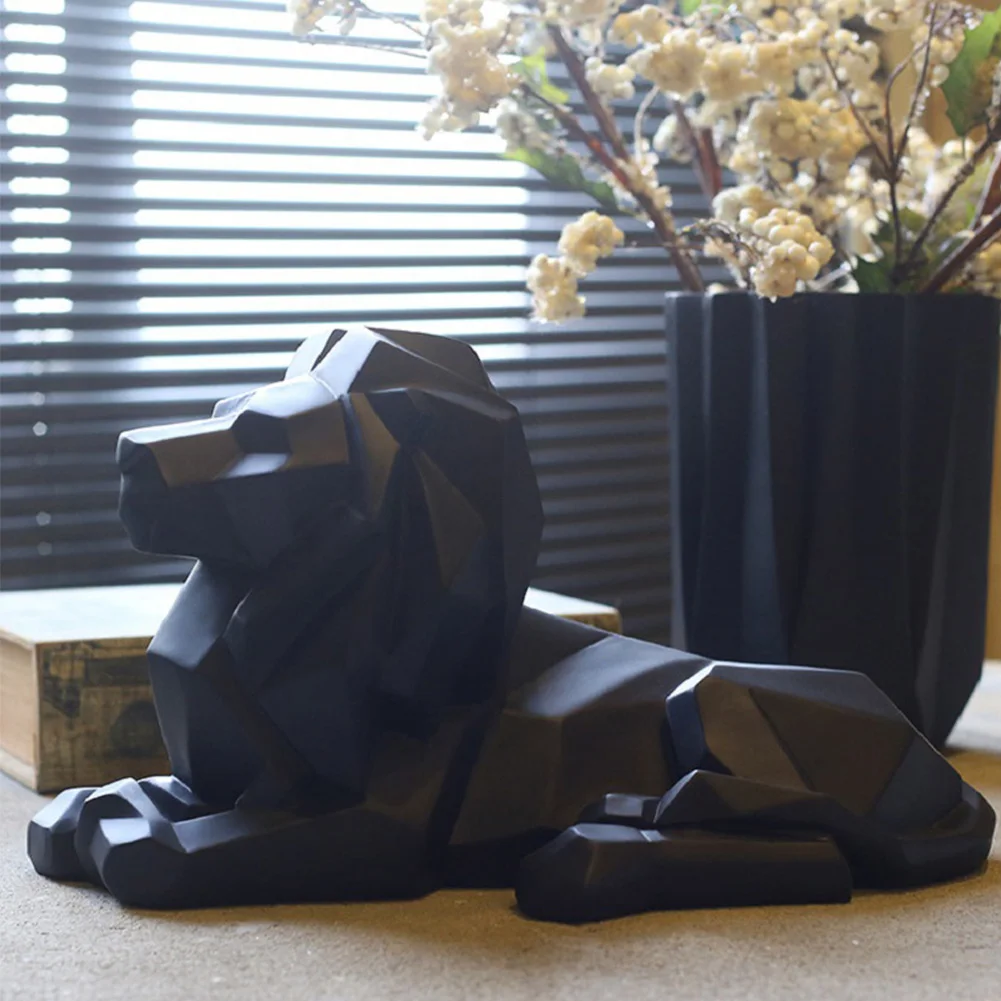 Home Animal Ornaments Gifts Table Decoration Statue Abstract Crafts Modern Office Hand Craved Model Sculpture Resin