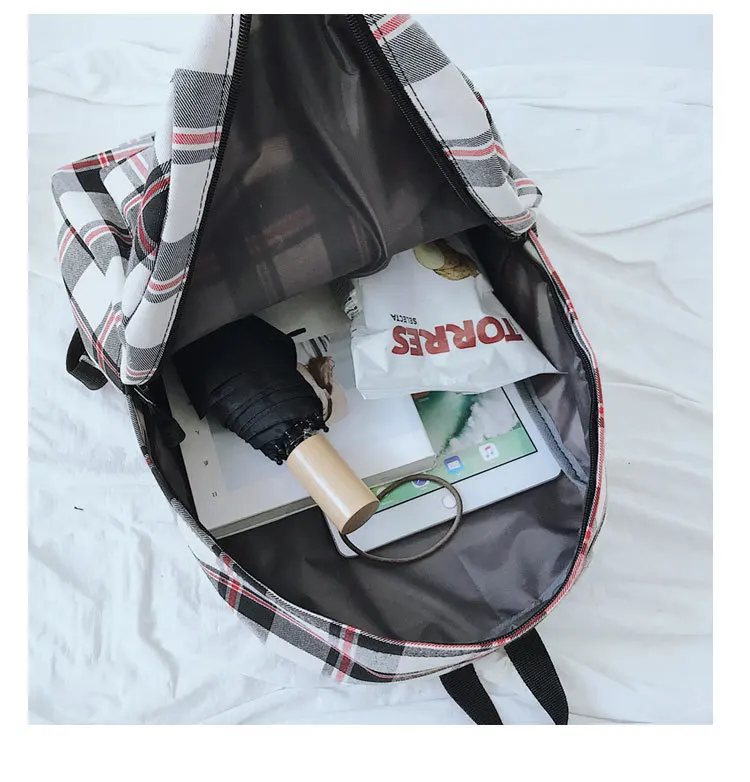 10204805595_1998858109