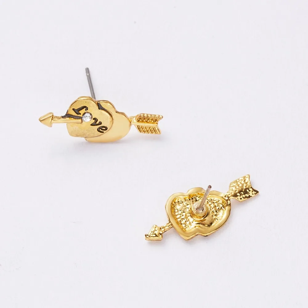 ER18Y1006--42045850--1556348157