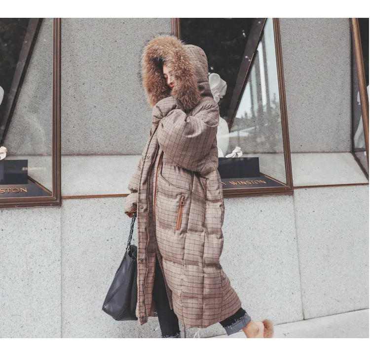 Новая зимняя куртка, женское длинное пальто, клетчатая парка, пуховик, женский меховой воротник, с капюшоном, Толстая теплая хлопковая
