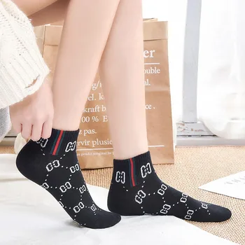

2020 new women alphabet socks shallow mouth short tube women boat cotton sports leisure spring and summer breathable hot socks