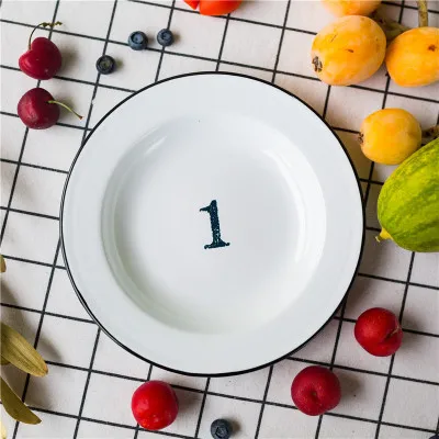 20 см скандинавский классический номер домашний завтрак эмалированный диск Толстая посуда для завтрака тарелка плоская тарелка - Цвет: 1