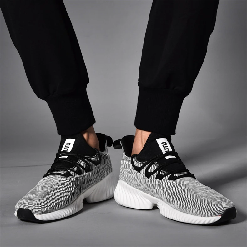 High Quality Men Sneakers Lace Up Autumn New Cushioning Sport Shoes Men Black Red Gray Male Adult Running Shoes for Man