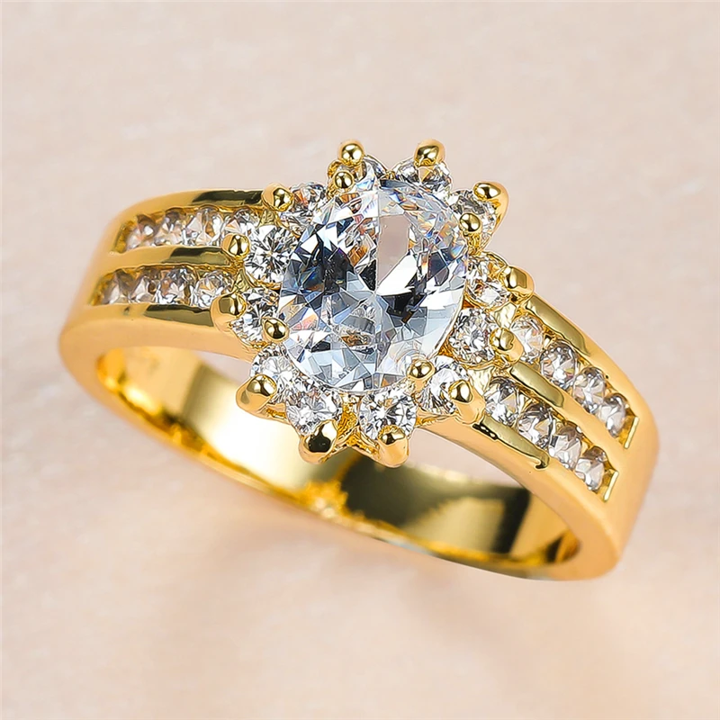 Girls White Crystal Zircon Ring Charm Oval Stone Rings For Women Men Wedding Jewelry Vintage Fashion Yellow Gold Engagement Ring