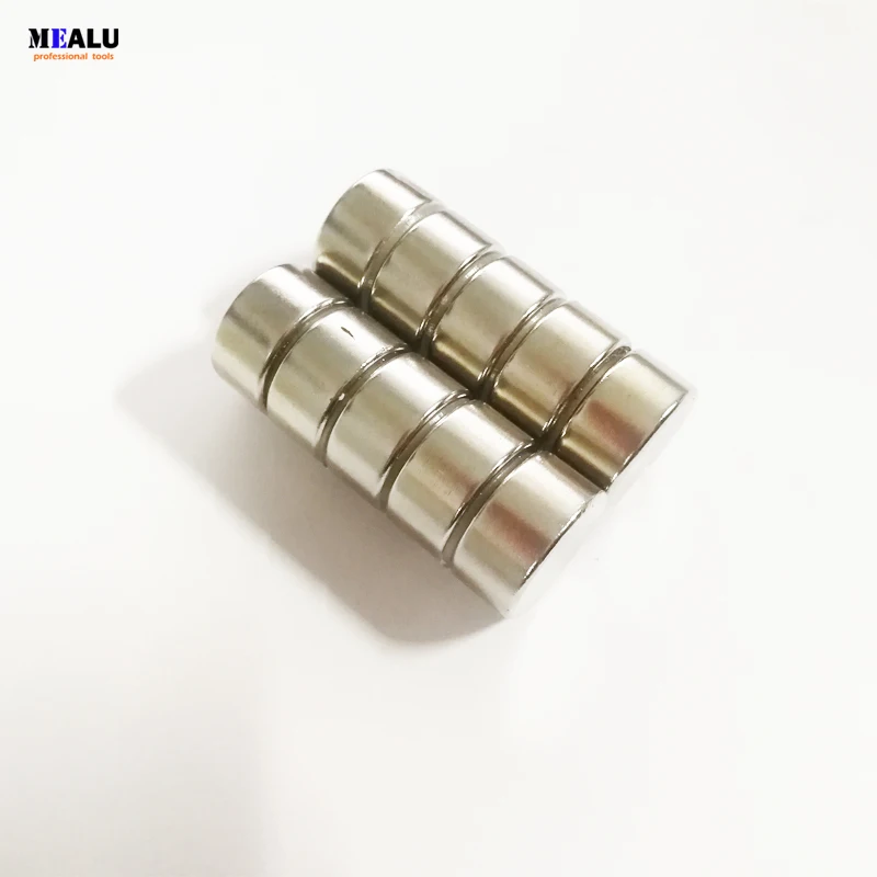 Magnetastico&reg; | 25 Pezzi Magneti Al Neodimio N52 Dischi 6x3 Mm