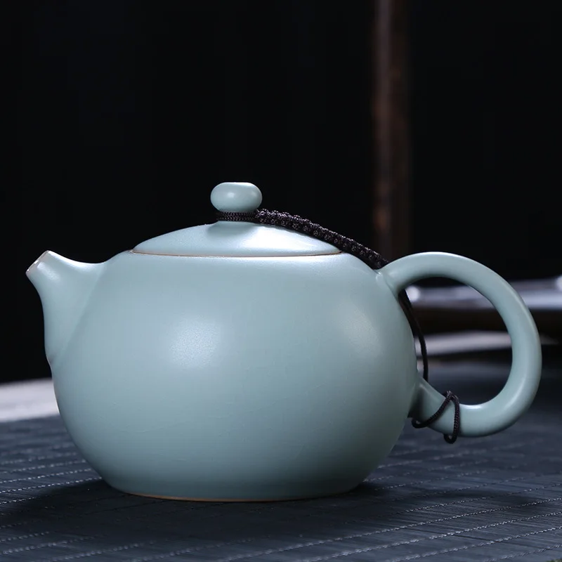 

Ru Tea Pot Gracked Glaze Can Raise Ceramic Kung Fu Tea Set Manufacturers Direct Selling a Generation of Fat Gift Logo Customizab
