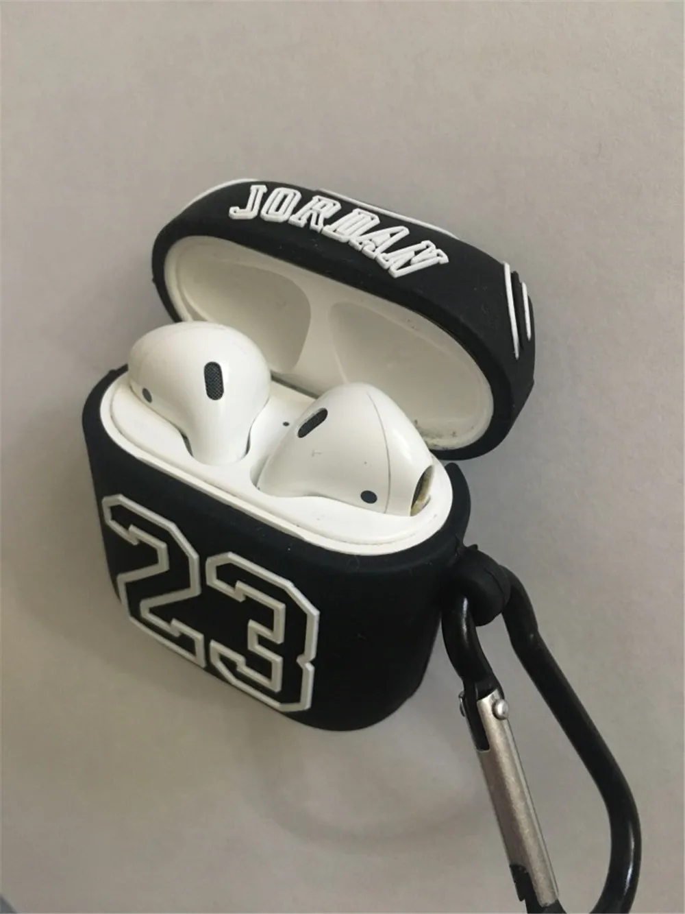 Uda03eb24373f49d9985a558c1edd865ar