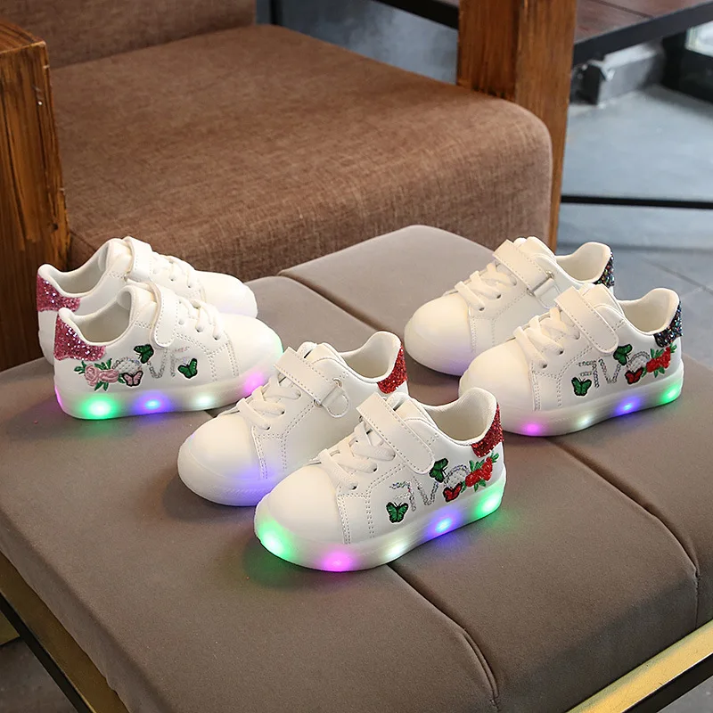 

2020 High quality LED lighted girls shoes Glowing beautiful printing kids sneakers hot sales fashion children casual shoes