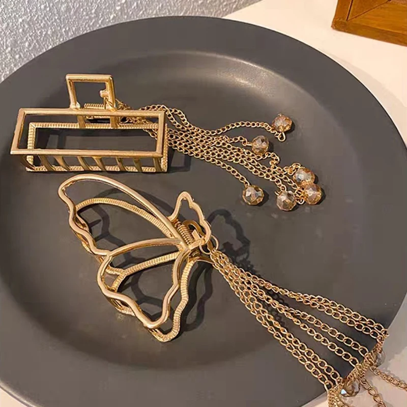Bilandi 2021 New Metal Hair Claw Clips With Chain Tassel Glass Beads Butterfly Bow Dangle Hair Clips  For Women Hair Accessories
