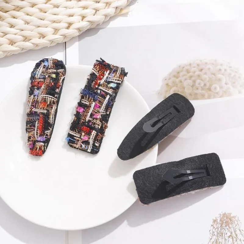 New Leopard Hair Clip Creative Retro Fabric Hairpin Korean Personality Wild Plaid Edge Clip Hair Accessories 4