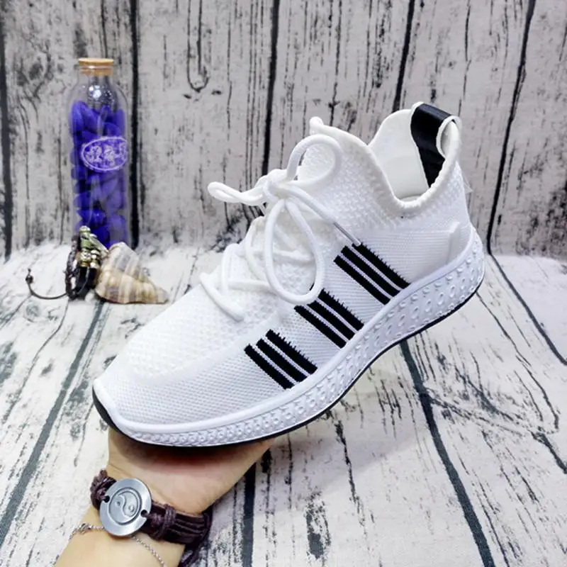 

2020 Spring And Summer New Style Women's Casual Shoes Lace up Front Mesh Shoes Students Sports Running Shoes Breathable WOMEN'S